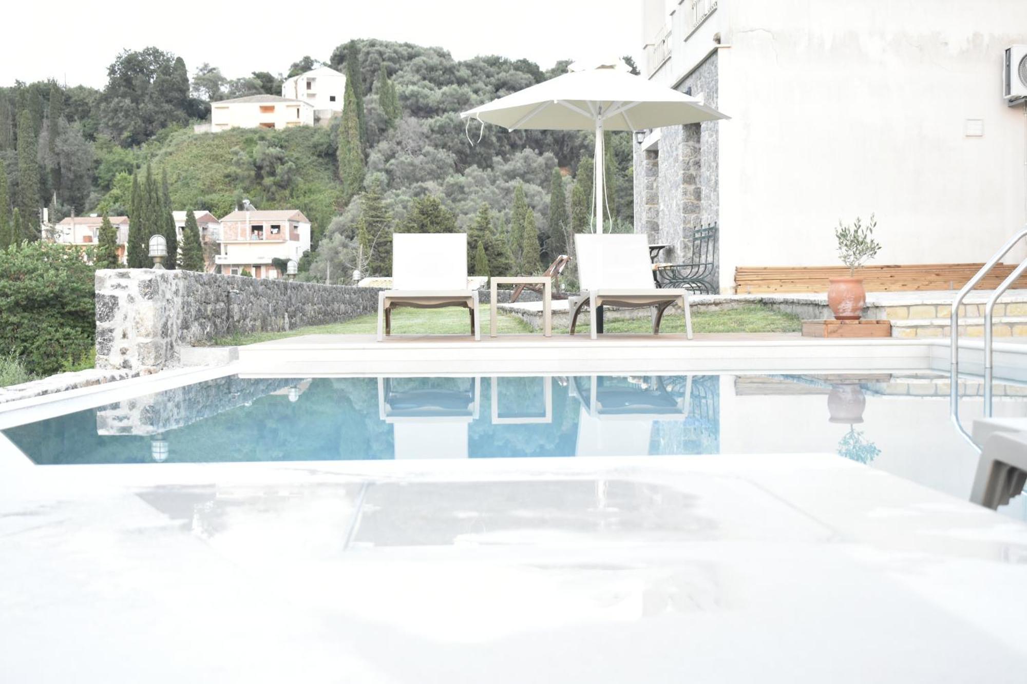 Corfu View Deluxe Villa เปรามา ภายนอก รูปภาพ