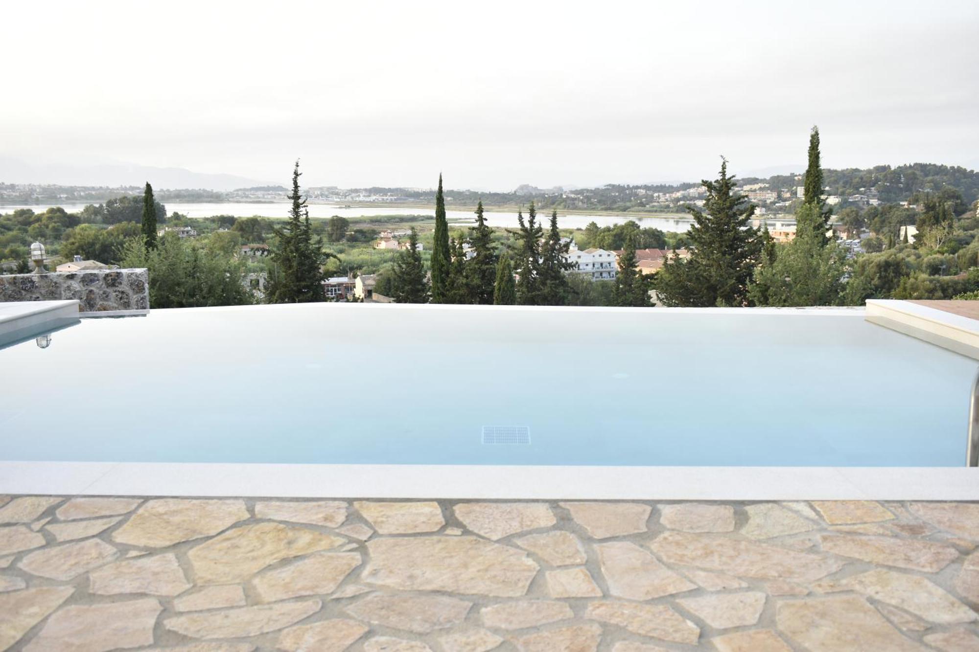 Corfu View Deluxe Villa เปรามา ภายนอก รูปภาพ